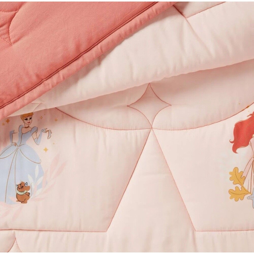 F/Q Princess Characters Kids' Quilt & Sham Set The Disney Collection Pillowfort